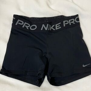 3” Nike pro short